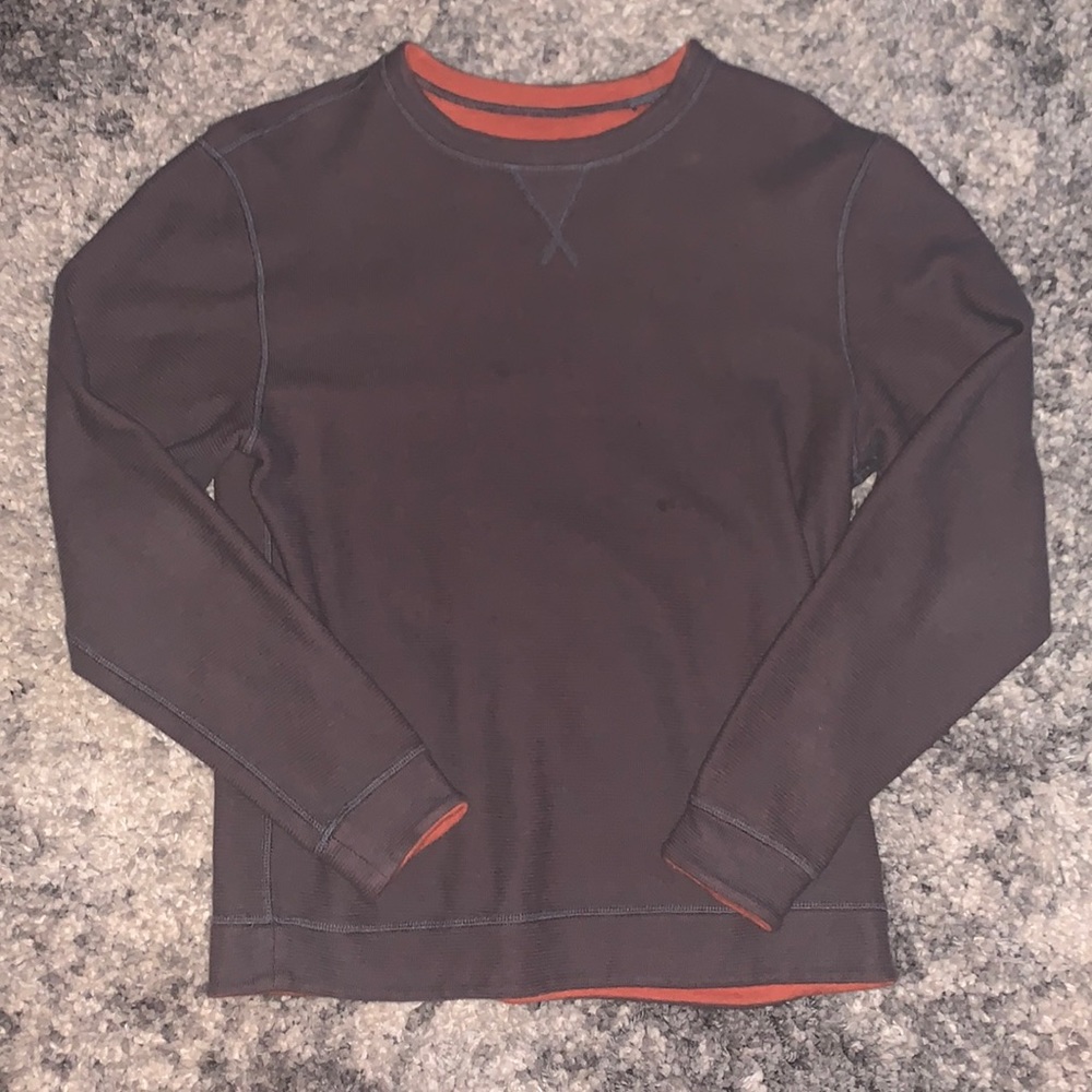 Reversible sweater